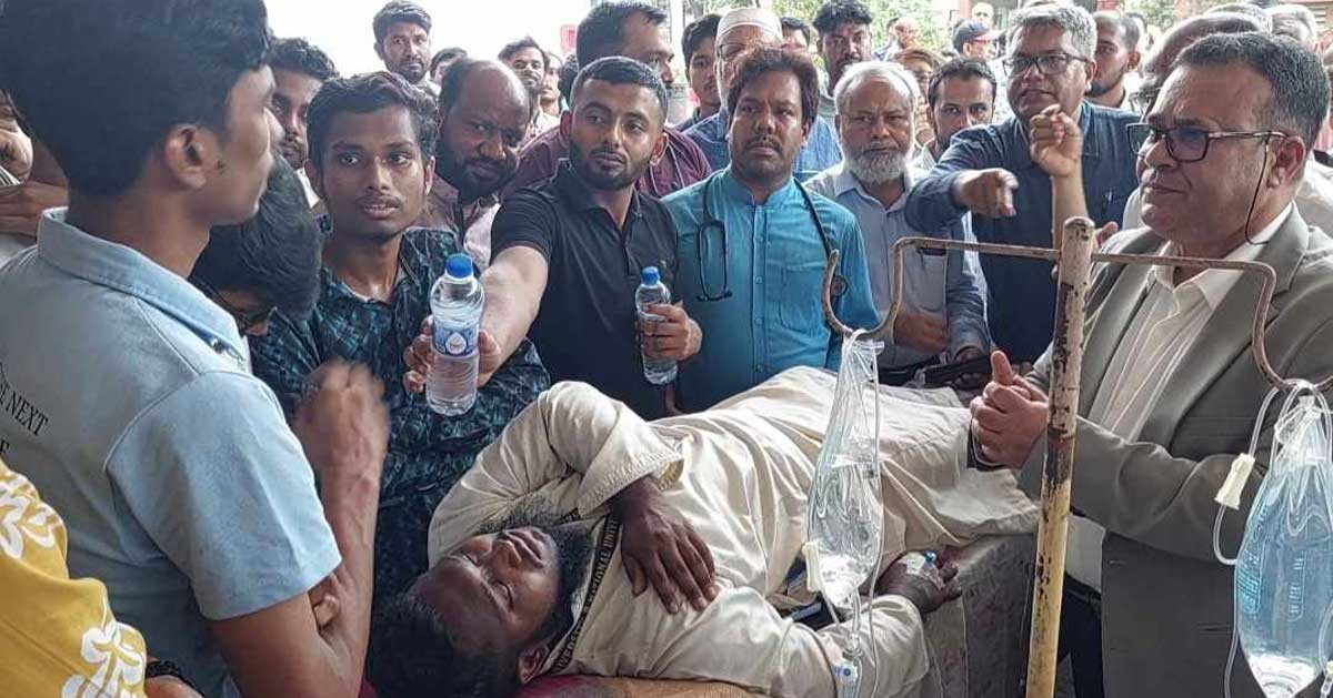 আমরণ অনশনে জাতীয় বিশ্ববিদ্যালয়ের অন-ক্যাম্পাস শিক্ষার্থীরা