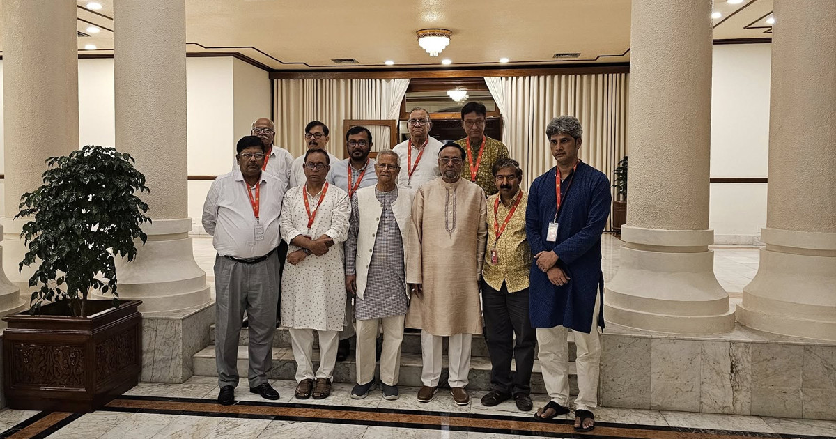 প্রধান উপদেষ্টার সঙ্গে যেসব বিষয়ে কথা হলো রাজনৈতিক দলের নেতাদের