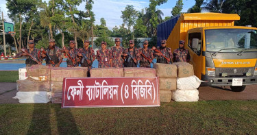 ফেনীতে কোটি টাকার পণ্য জব্দ করল বিজিবি