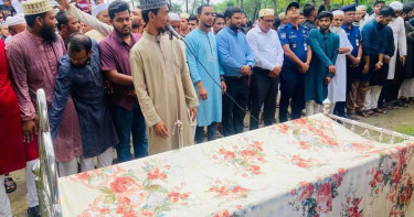নোয়াখালীতে নিজ গ্রামে শহীদ হাসানের জানাজা ও দাফন সম্পন্ন