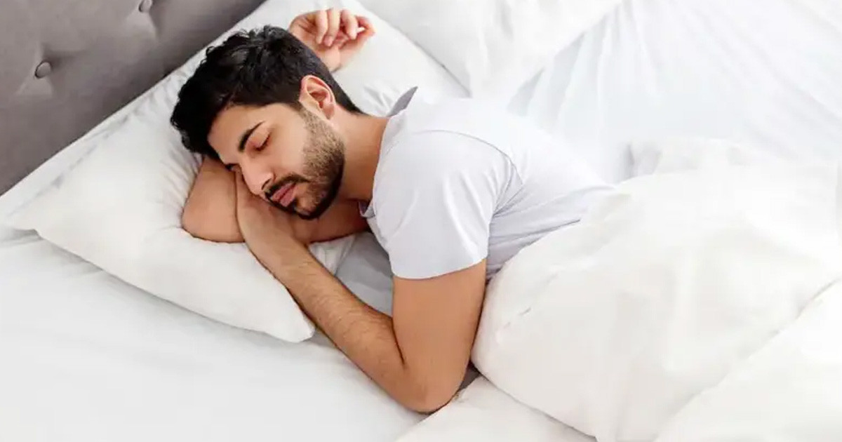সহজে ঘুম আসে না? তিন উপায়ে মিলবে সমাধান