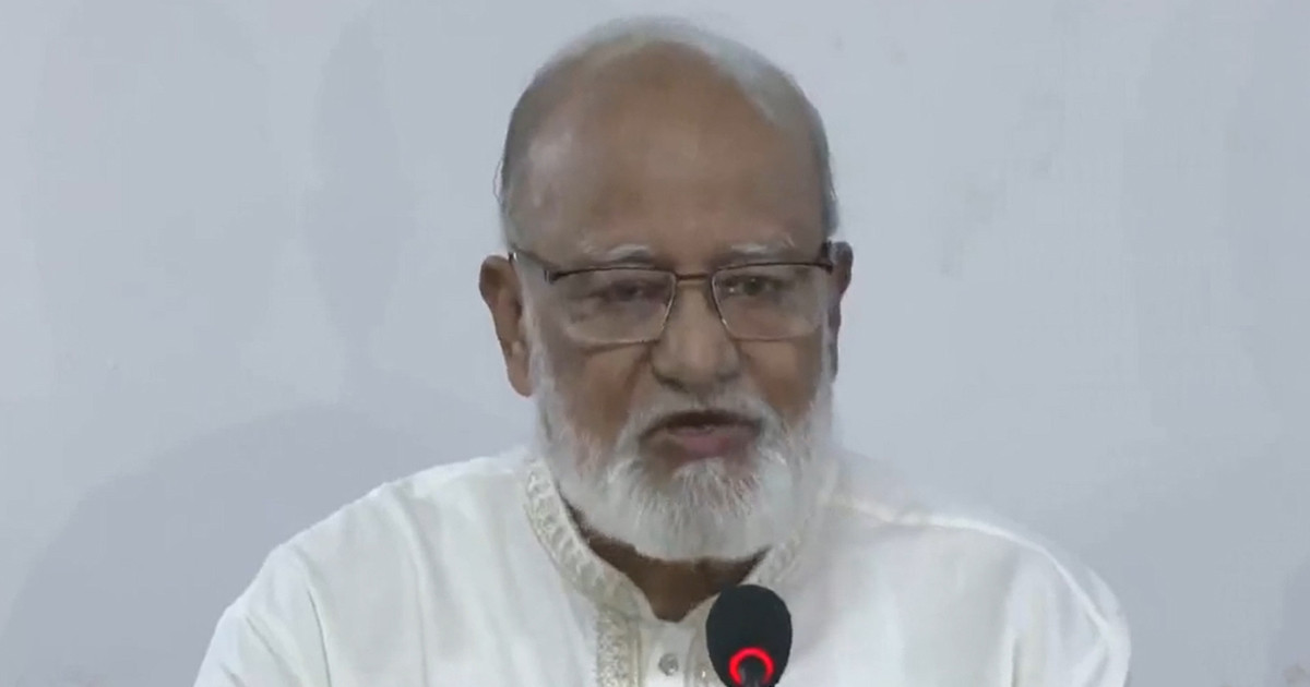 নির্বাচন বিলম্বিত করতে দেশে-বিদেশে ষড়যন্ত্র করছে সরকার: খন্দকার মোশাররফ