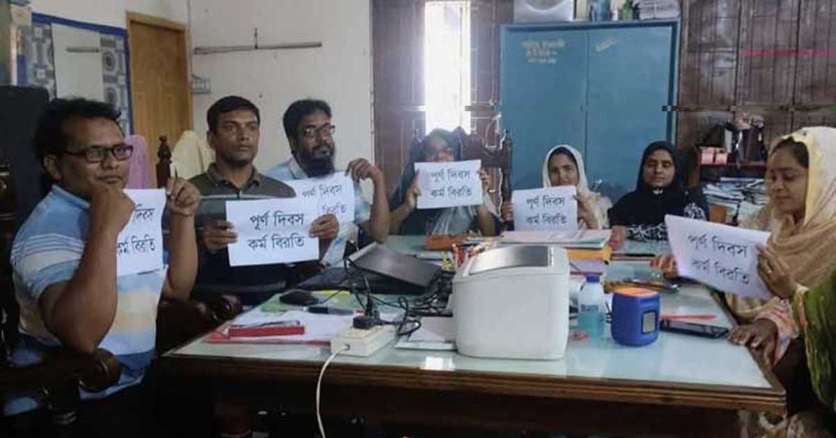 আন্দোলনকারী প্রাথমিক শিক্ষকদের সঙ্গে উপদেষ্টার বৈঠক আজ