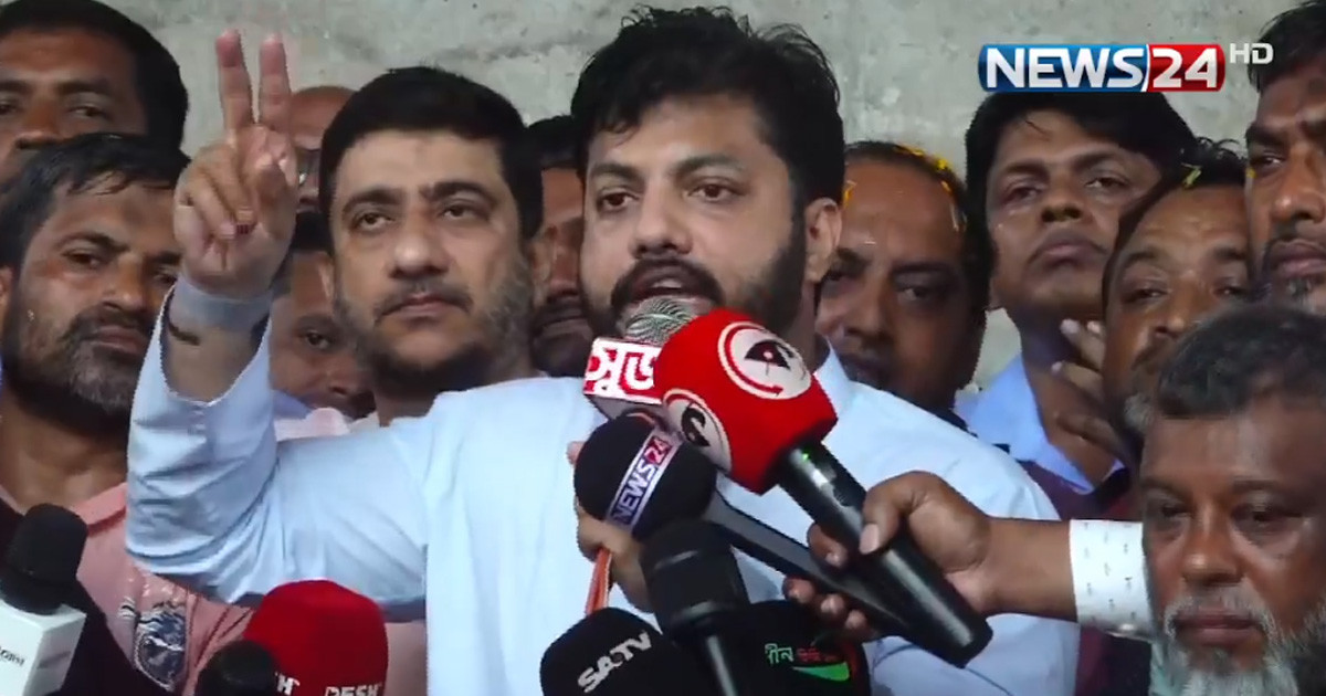 আগামীতে ৩০০ এমপিকে এই সরকার কীভাবে শপথ পড়াবে, সন্দেহ ইশরাকের