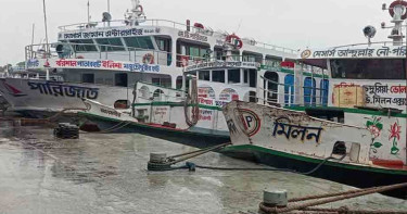বরিশাল থেকে ছোট লঞ্চ চলাচল বন্ধ