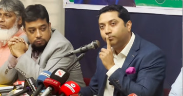 ‘আপনার কোথাও বসার দাঁড়ানোর, কথা বলার অধিকার নেই’