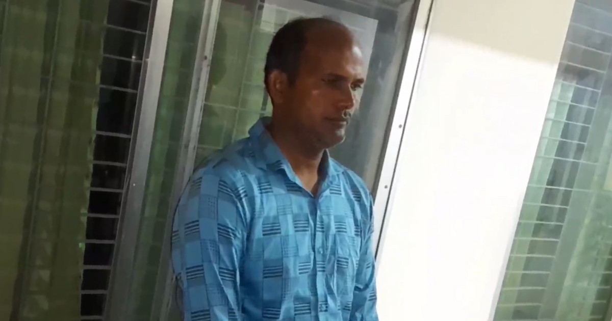 চাঁদাবাজির সময় হাতেনাতে আটক এনসিপি নেতা