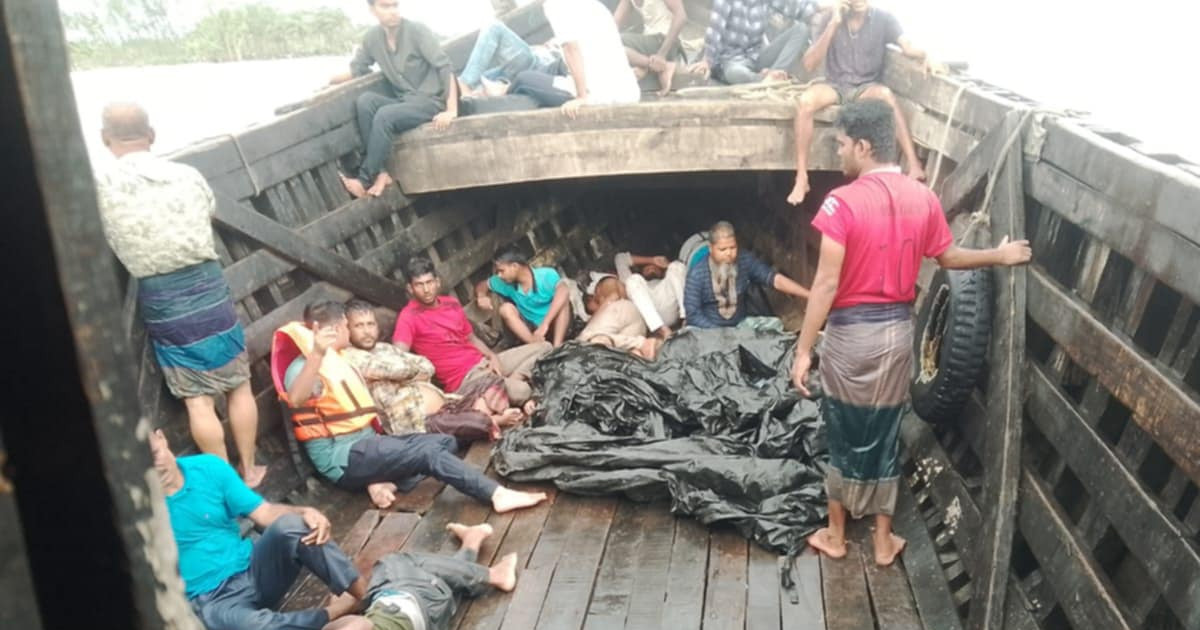 মেঘনায় ৩৯ যাত্রী নিয়ে ট্রলার ডুবিতে ১ জনের মৃত্যু, নিখোঁজ ৬