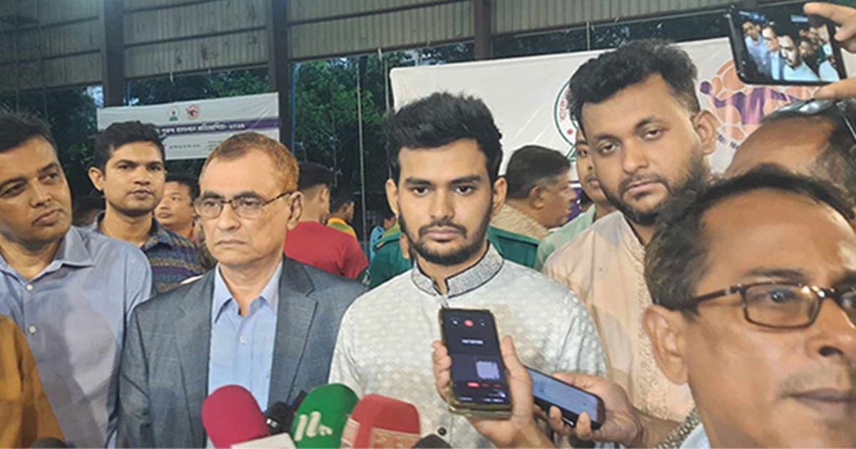 আমিনুল ভাইকে আমি চিনি না, ফারুক ভাইকেও আমি চিনতাম না: আসিফ মাহমুদ