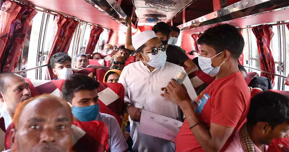দফায় দফায় কমেছে জ্বালানির দাম, কমেনি বাস ভাড়া