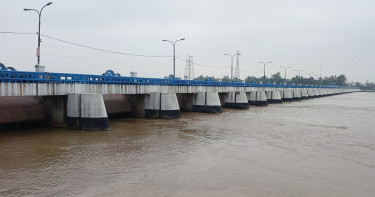 তিস্তায় পানি বৃদ্ধিতে খুলে দেওয়া হয়েছে ব্যারাজের ৪৪ গেট