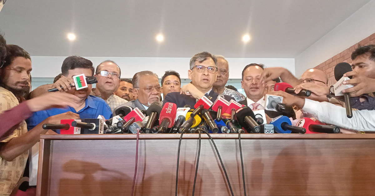 নির্বাচন ডিসেম্বরের পরে যাওয়ার একটিও কারণ নেই: সালাহউদ্দিন