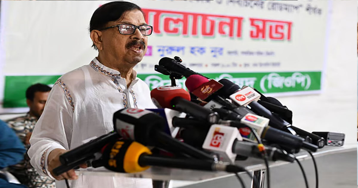 ‘প্রধান উপদেষ্টা মিষ্টি হাসি দিয়ে বিদায় করে দেন, কিন্তু উত্তর দেন না’