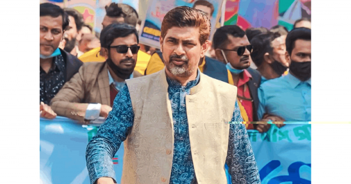পালানোর সময় বিমানবন্দরে নিষিদ্ধ আওয়ামী লীগ নেতা আটক
