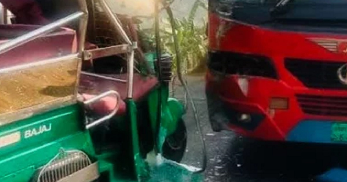 ভাঙ্গায় বাস-মাহিন্দ্রার সংঘর্ষে নিহত ৪