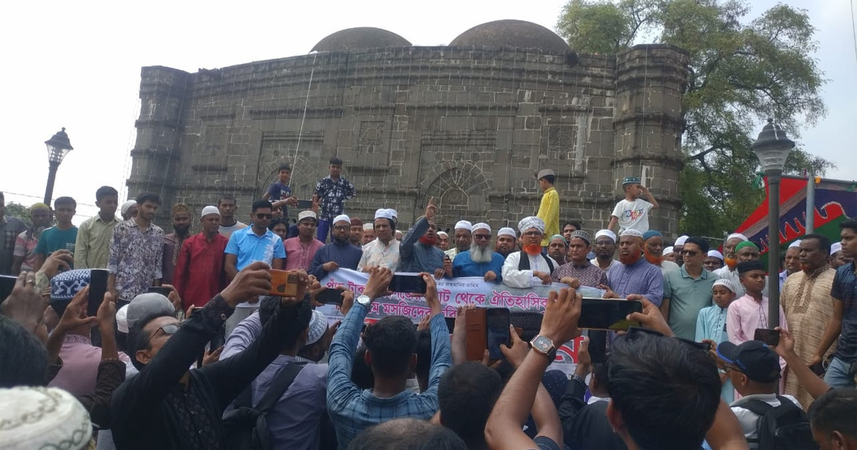পাঁচ টাকার নোটে কুসুম্বা মসজিদের ছবি পুনঃস্থাপনের দাবি