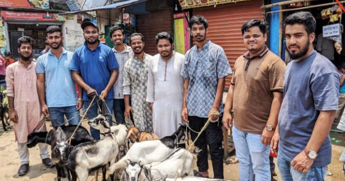 নারায়ণগঞ্জে ২১ শহীদ পরিবারে এনসিপির কোরবানির পশু উপহার