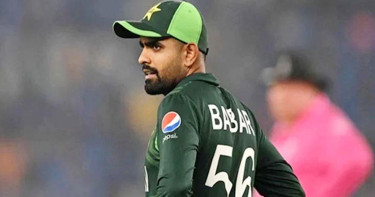 ৮ বছর পর সেরা ১০ থেকে ছিটকে গেলেন বাবর