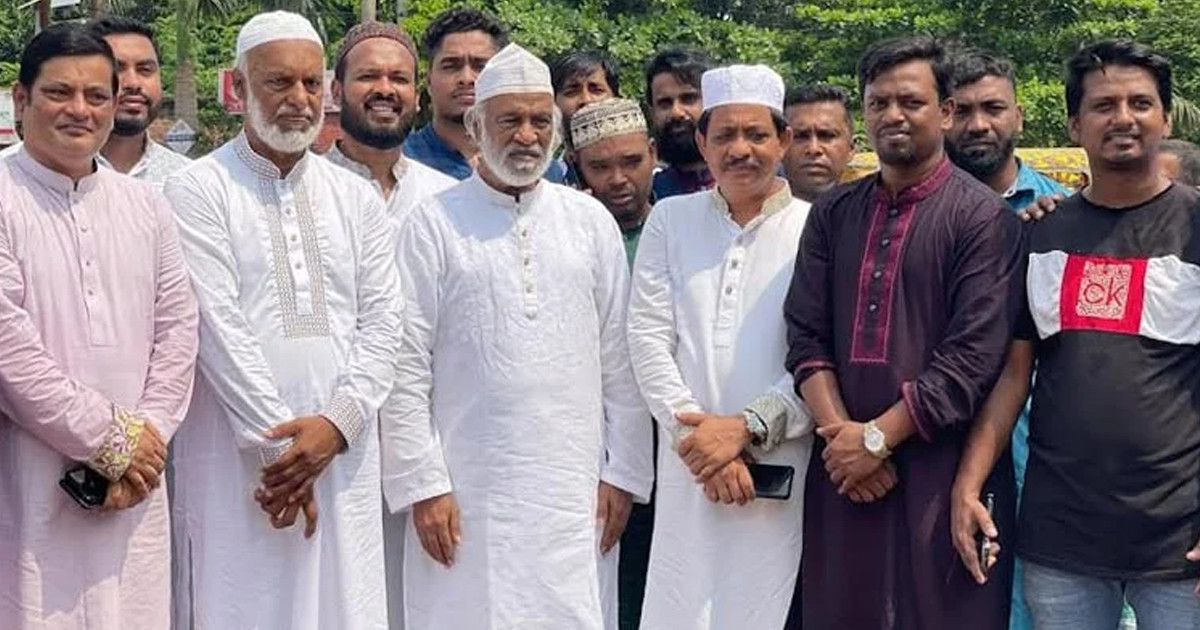 চব্বিশের শহীদদের মানুষ আজীবন শ্রদ্ধার সঙ্গে স্মরণ রাখবে: মঈন খান
