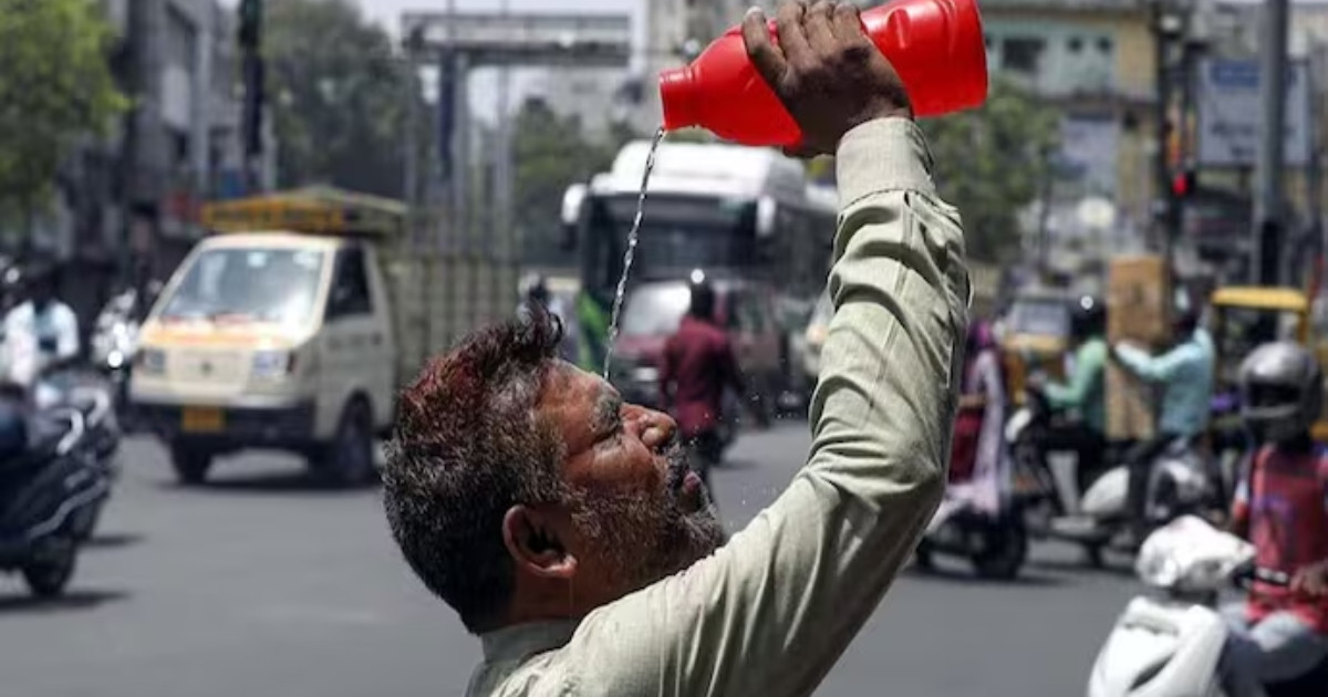 দিল্লিতে হঠাৎ রেড অ্যালার্ট