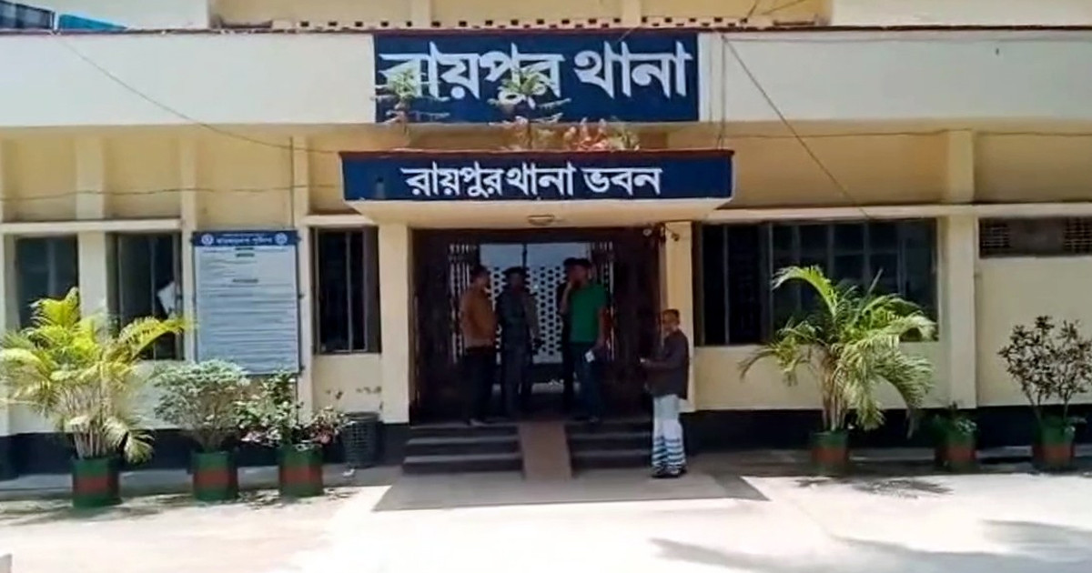 মাদক ব্যবসায় বাধা, বাবাকে কুপিয়ে হত্যা করলো ছেলে