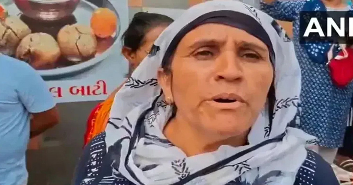 ‘বিমানটি ভেঙে পড়ার সময় আমার ছেলে দোতলা থেকে ঝাঁপ দিয়েছে’