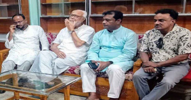 কাদের সিদ্দিকীর বাসায় গিয়ে প্রশংসায় ভাসছেন টুকু