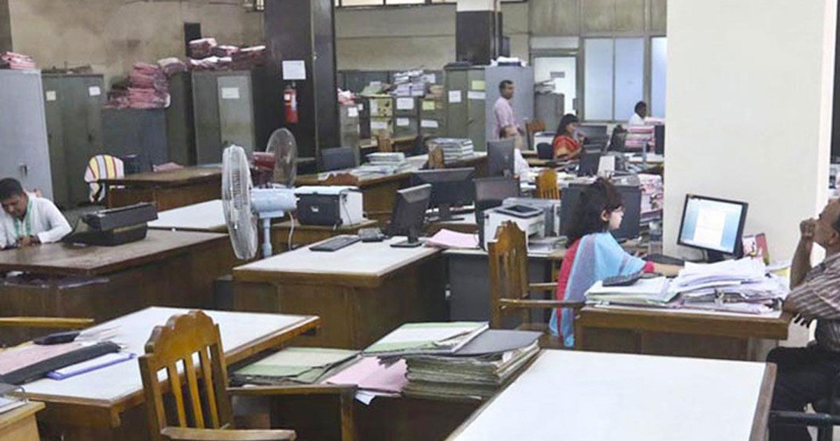 টানা ১০ দিনের ছুটি শেষে অফিস-আদালত খুলছে আজ