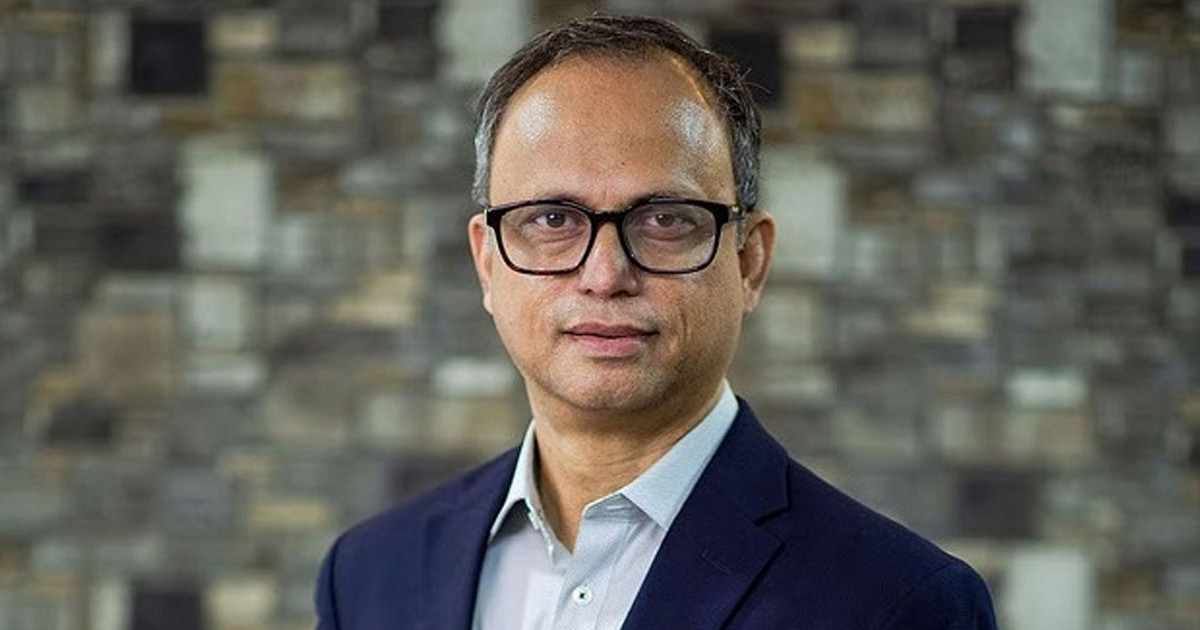 গ্রহণযোগ্য নির্বাচনের অপেক্ষায় ব্যবসায়ীরা