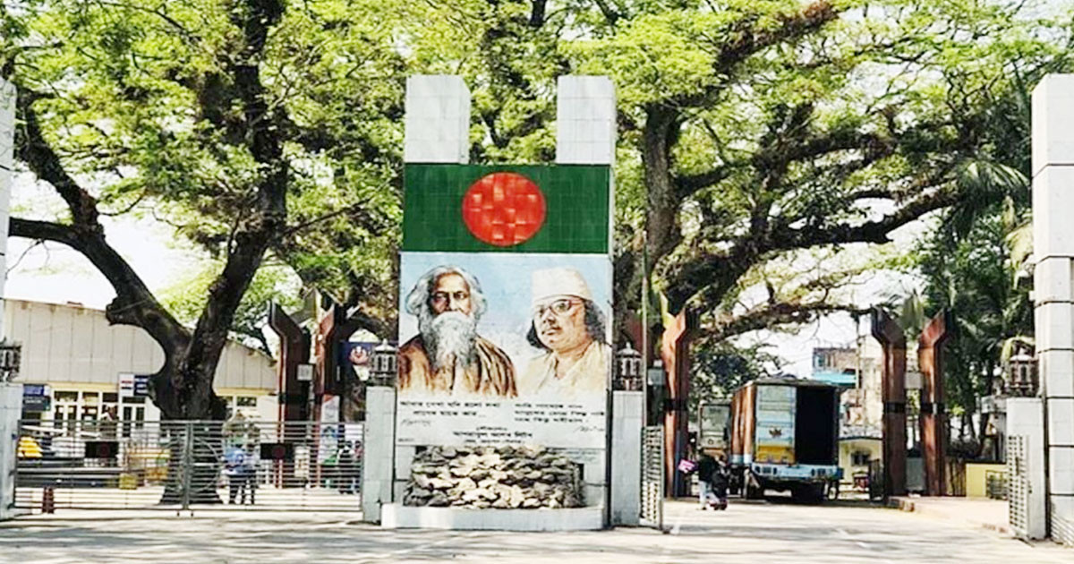 ছুটি শেষে বেনাপোল বন্দরে আমদানি-রপ্তানি শুরু
