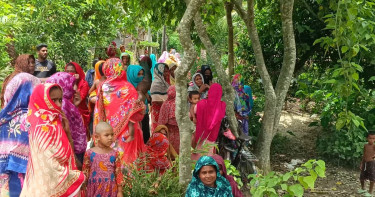 কোদালের আঘাতে বাবা নিহত, ছেলে আটক