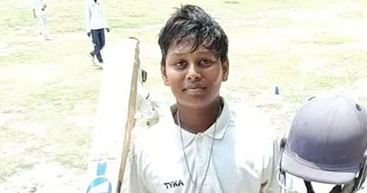 ১৩ বছর বয়সেই ৩২৭ রানের ইনিংস খেলা কে এই বিস্ময় বালক?