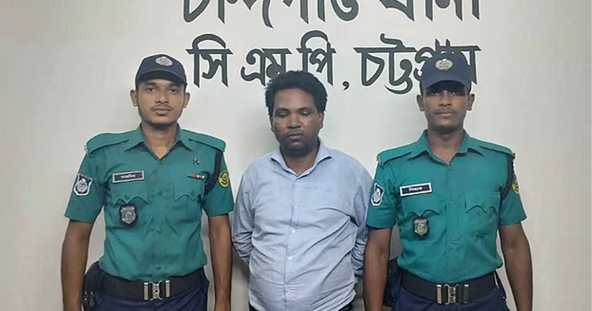 সাংবাদিক পরিচয়ে আবাসিক হোটেলে তল্লাশি চালানো সেই ব্যক্তি গ্রেপ্তার