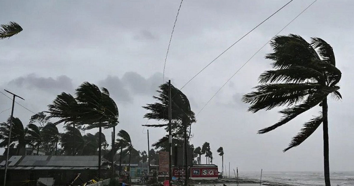 রাত ১টার মধ্যে ১৮ জেলায় ঝড়ের আভাস