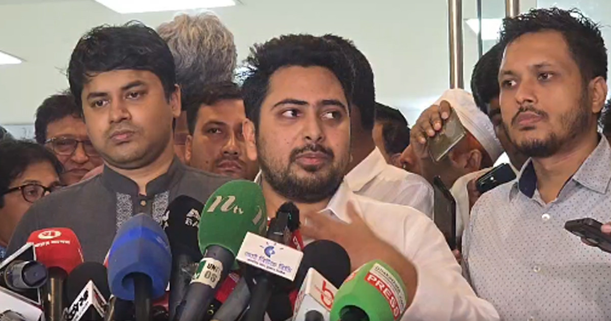কমিশনগুলোতে আগের আইনে নিয়োগ আমরা সমর্থন করি না: নাহিদ