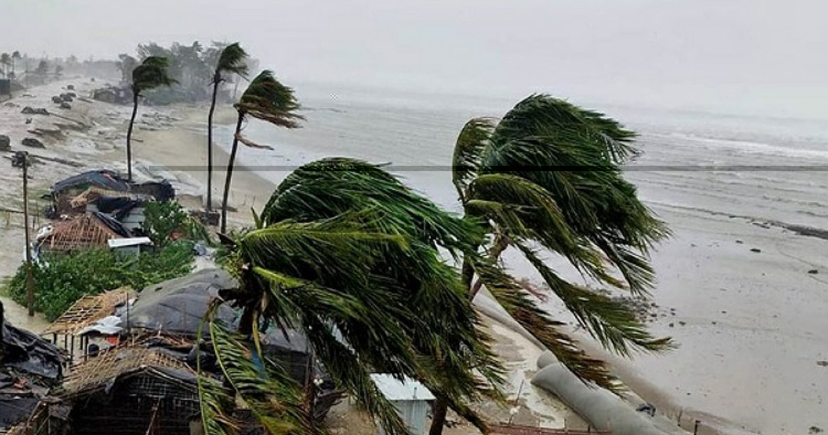 ১৮ জেলায় ঝড়ের আভাস, নদীবন্দরে সতর্কবার্তা