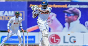 অলআউট শ্রীলঙ্কা, ১০ রানের লিড নিয়ে ব্যাটিংয়ে বাংলাদেশ