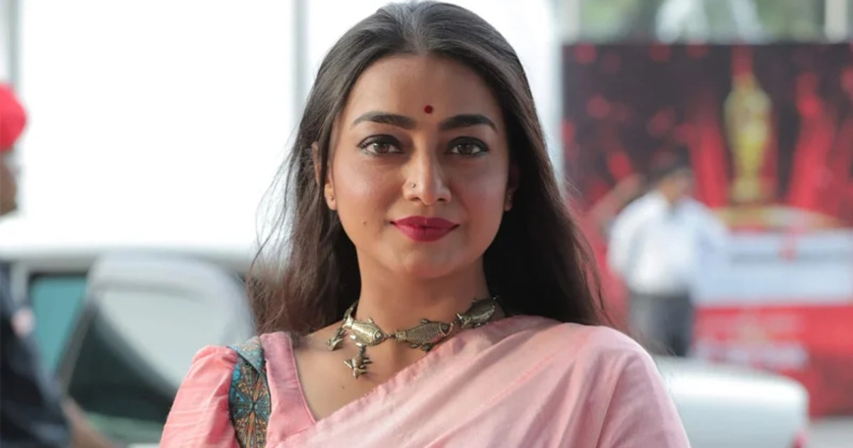 মা হারালেন অভিনেত্রী অর্ষা, চিকিৎসাসেবা নিয়ে ক্ষোভ