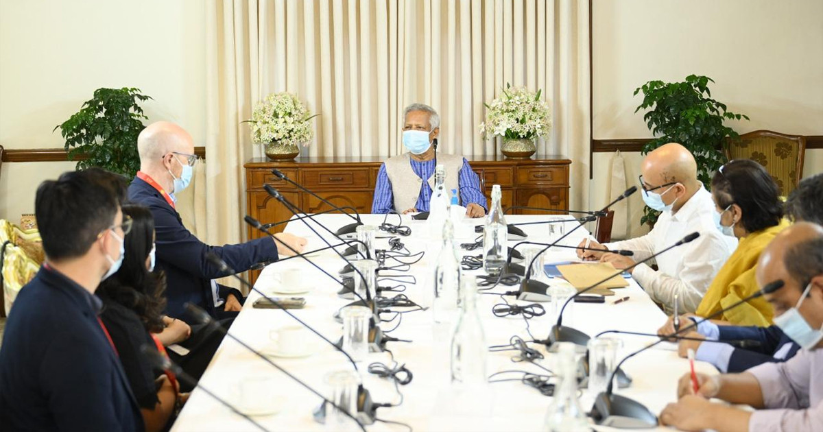 অপতথ্য মোকাবিলায় আরও কার্যকর ব্যবস্থা নিতে মেটাকে প্রধান উপদেষ্টার আহ্বান