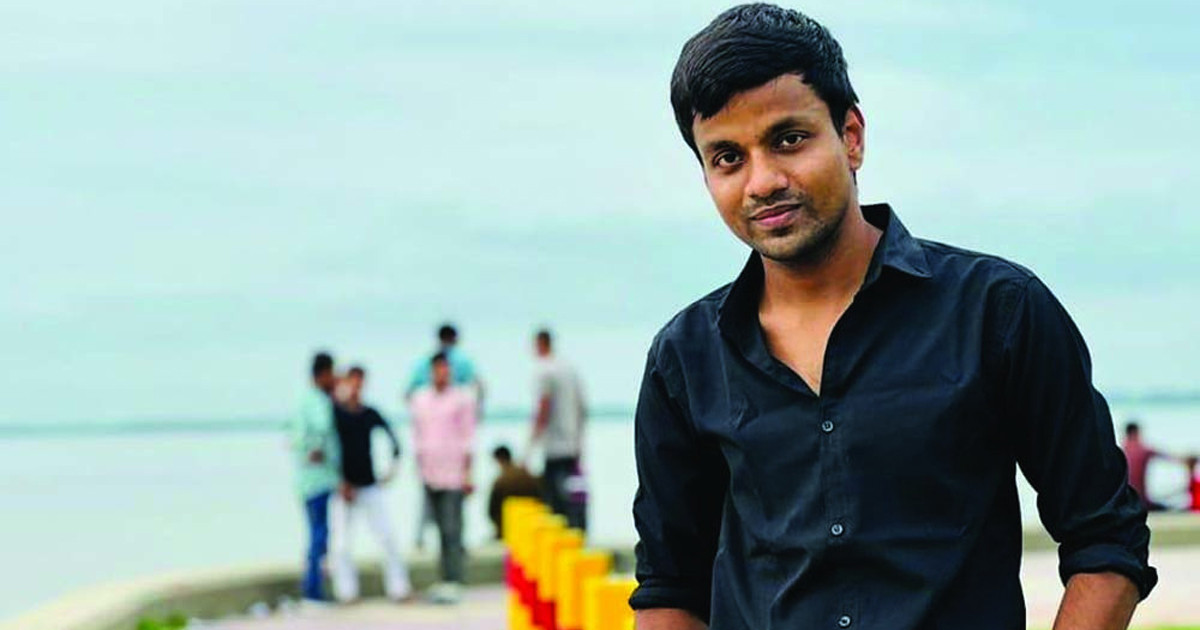 ‘ভালোবাসি লিসা’ পোস্ট দিয়ে ছাঁদ থেকে লাফ রাবি শিক্ষার্থীর