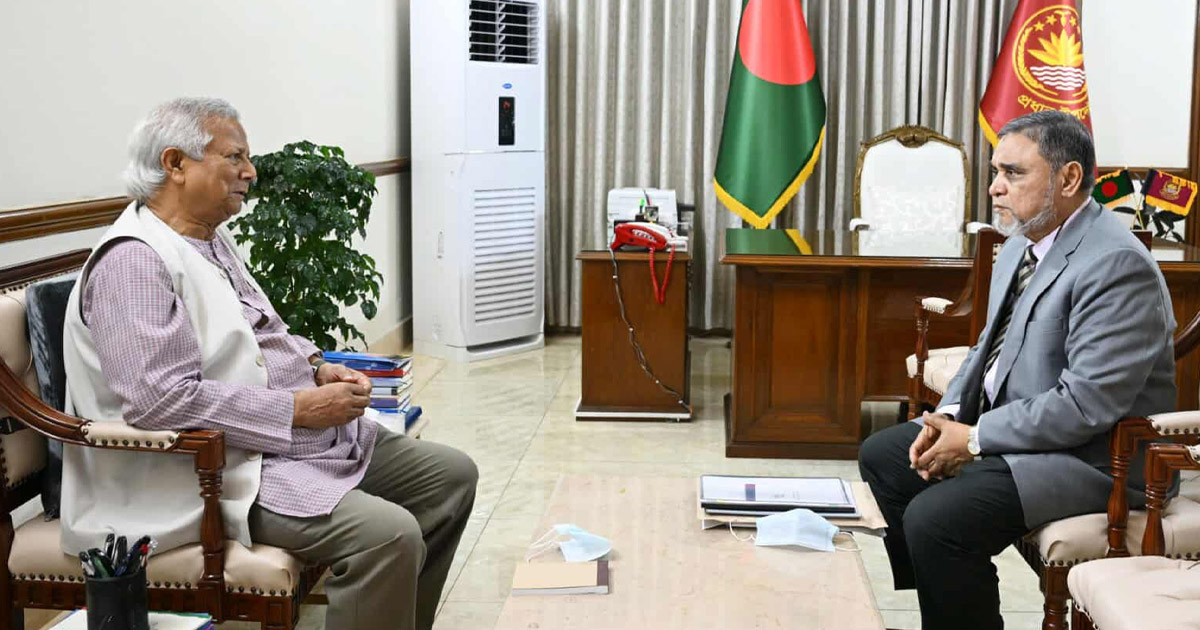 প্রধান উপদেষ্টার সঙ্গে সিইসির সাক্ষাৎ