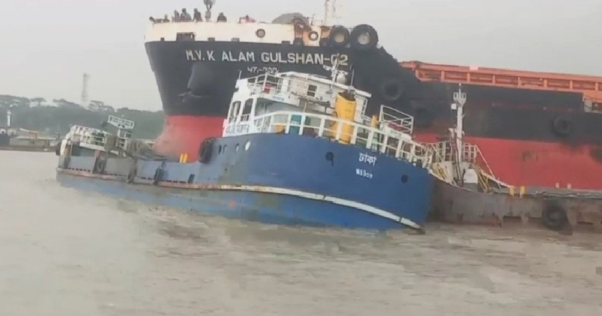পশুর নদীতে ডুবে গেছে কার্গো জাহাজ