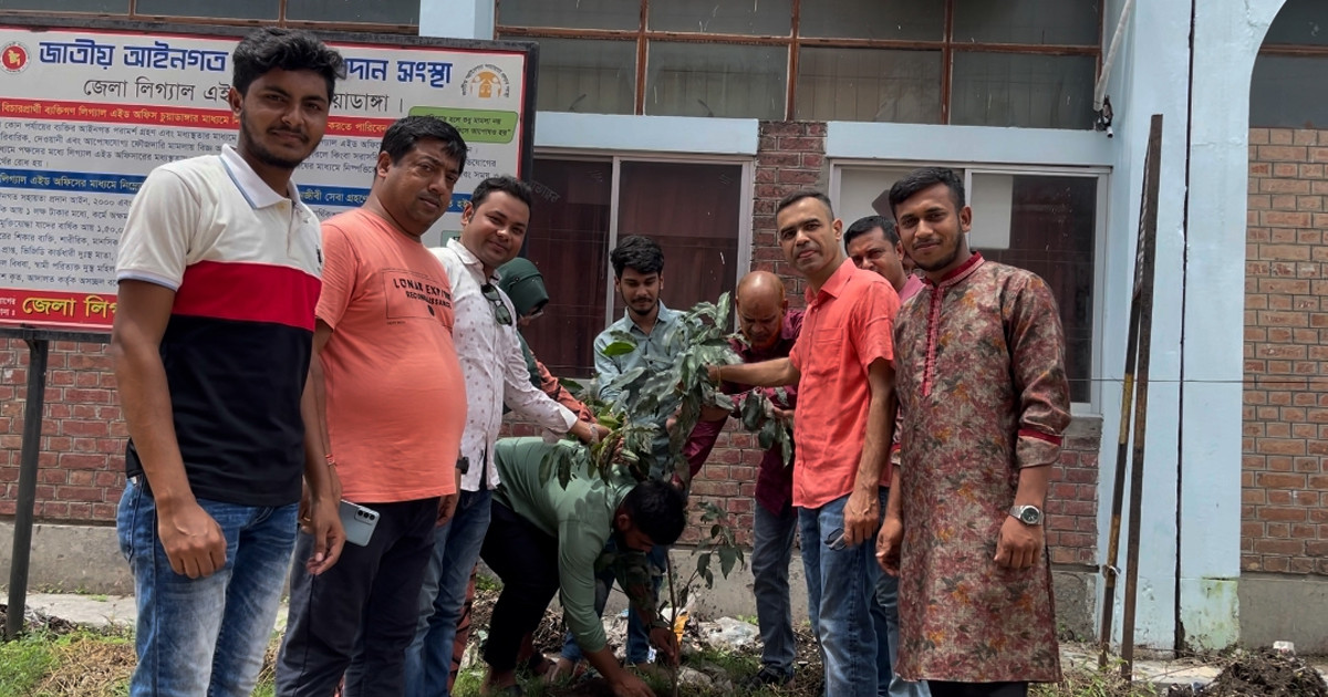 চুয়াডাঙ্গায় বসুন্ধরা শুভসংঘের পরিচিতি সভা ও গাছের চারা রোপণ