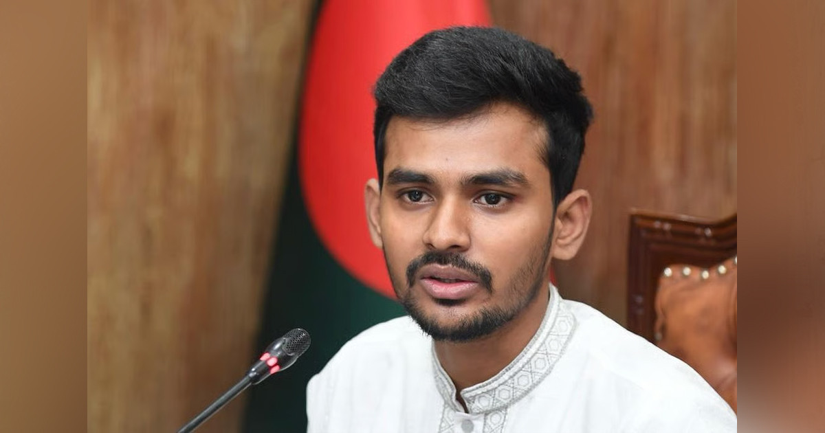 আওয়ামী সন্ত্রাসীদের প্রশ্রয়দাতারা মুরাদনগরের পরিস্থিতির জন্য দায়ী: আসিফ মাহমুদ