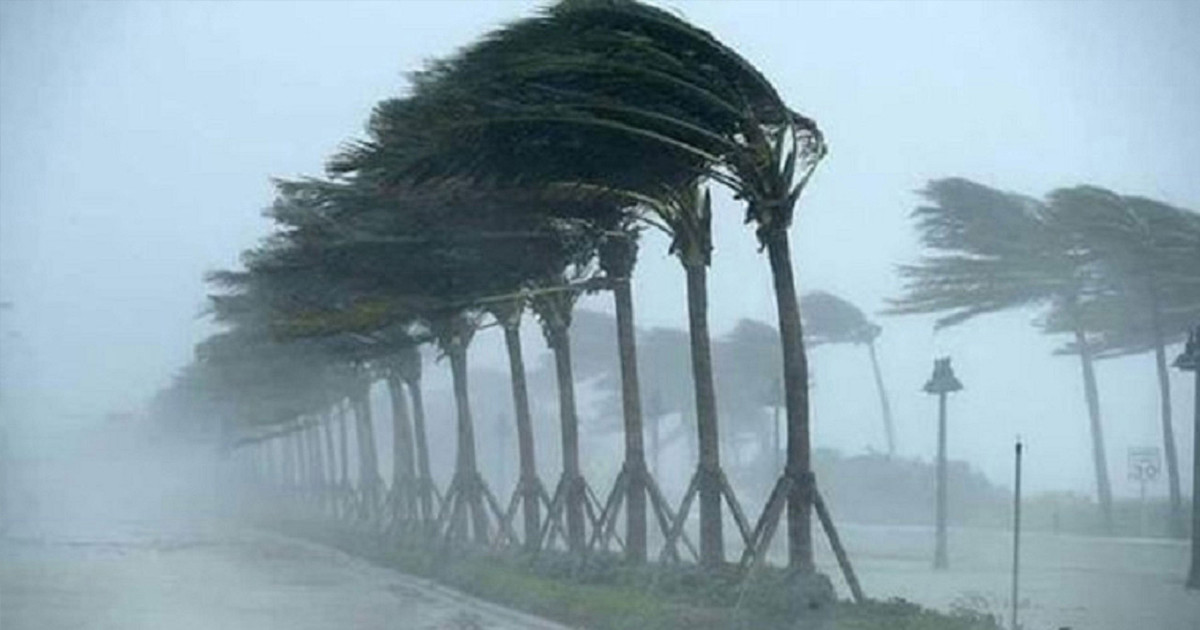 রাত ১টার মধ্যে ৭ জেলায় ৬০ কিমি বেগে ঝড়ের আভাস