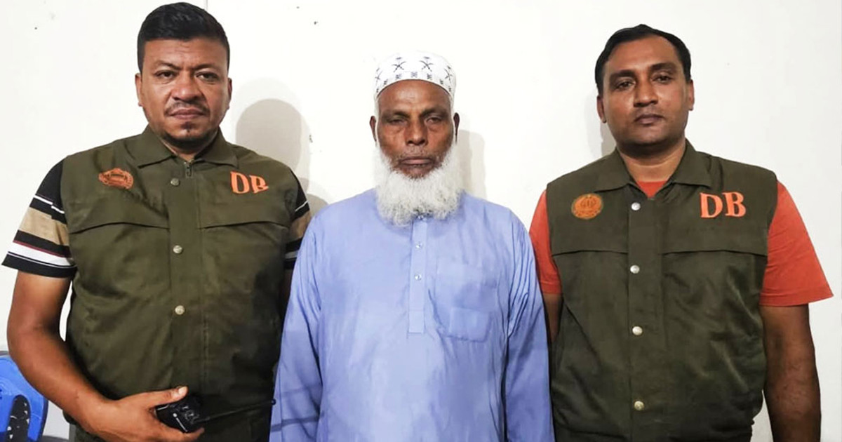 শতাধিক বাবুইছানা হত্যা, প্রধান আসামি মোবারেক গ্রেপ্তার