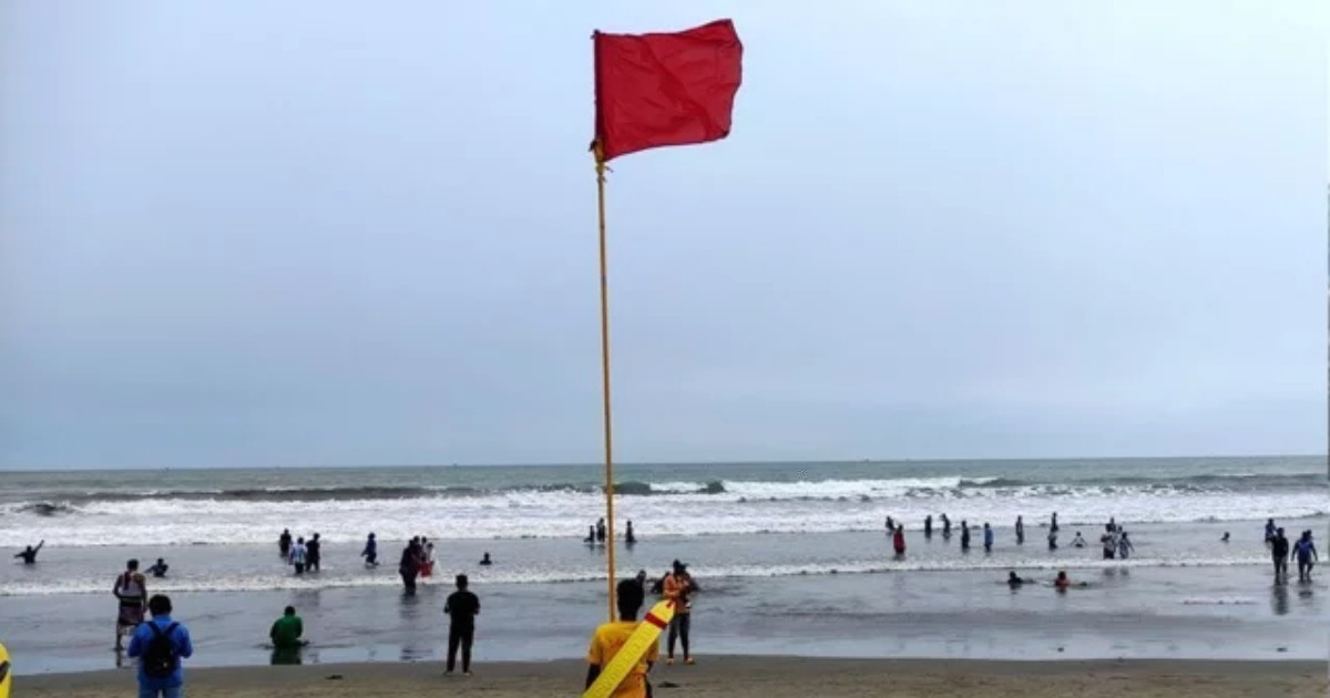 লঘুচাপের প্রভাব, সমুদ্রবন্দরে ৩ নম্বর সতর্ক সংকেত অব্যাহত