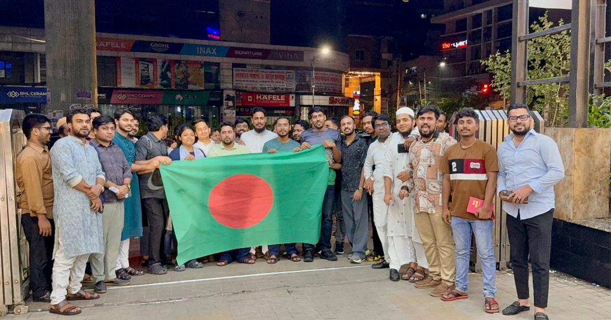বাংলামোটর থেকে এনসিপির জুলাই পদযাত্রা শুরু