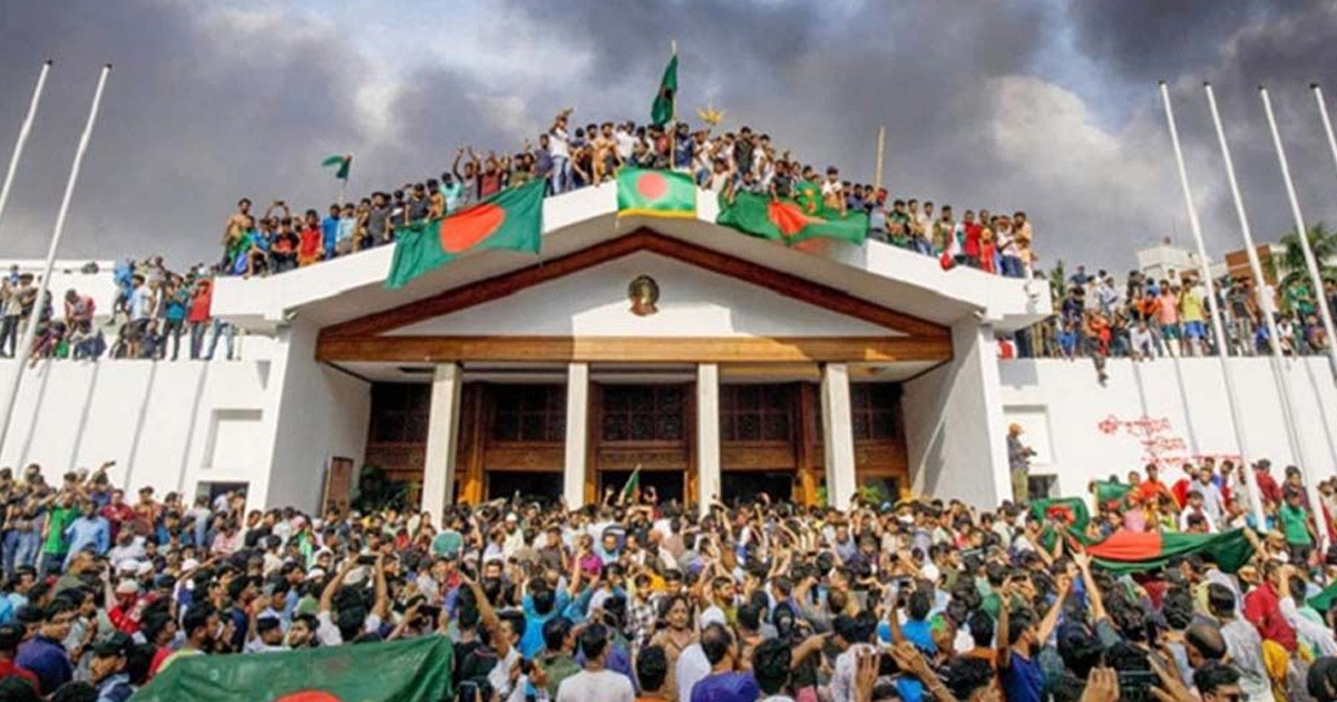 ১ জুলাই: ‘স্বৈরাচারী সরকার’ পতনের অভূতপূর্ব সূচনার দিন