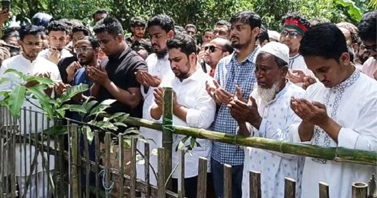 আবু সাঈদের কবর জিয়ারত দিয়ে শুরু হলো এনসিপির মাসব্যাপী কর্মসূচি